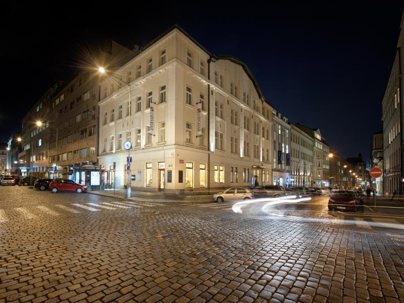 Hotel Maestro By Adrez Prague Luaran gambar