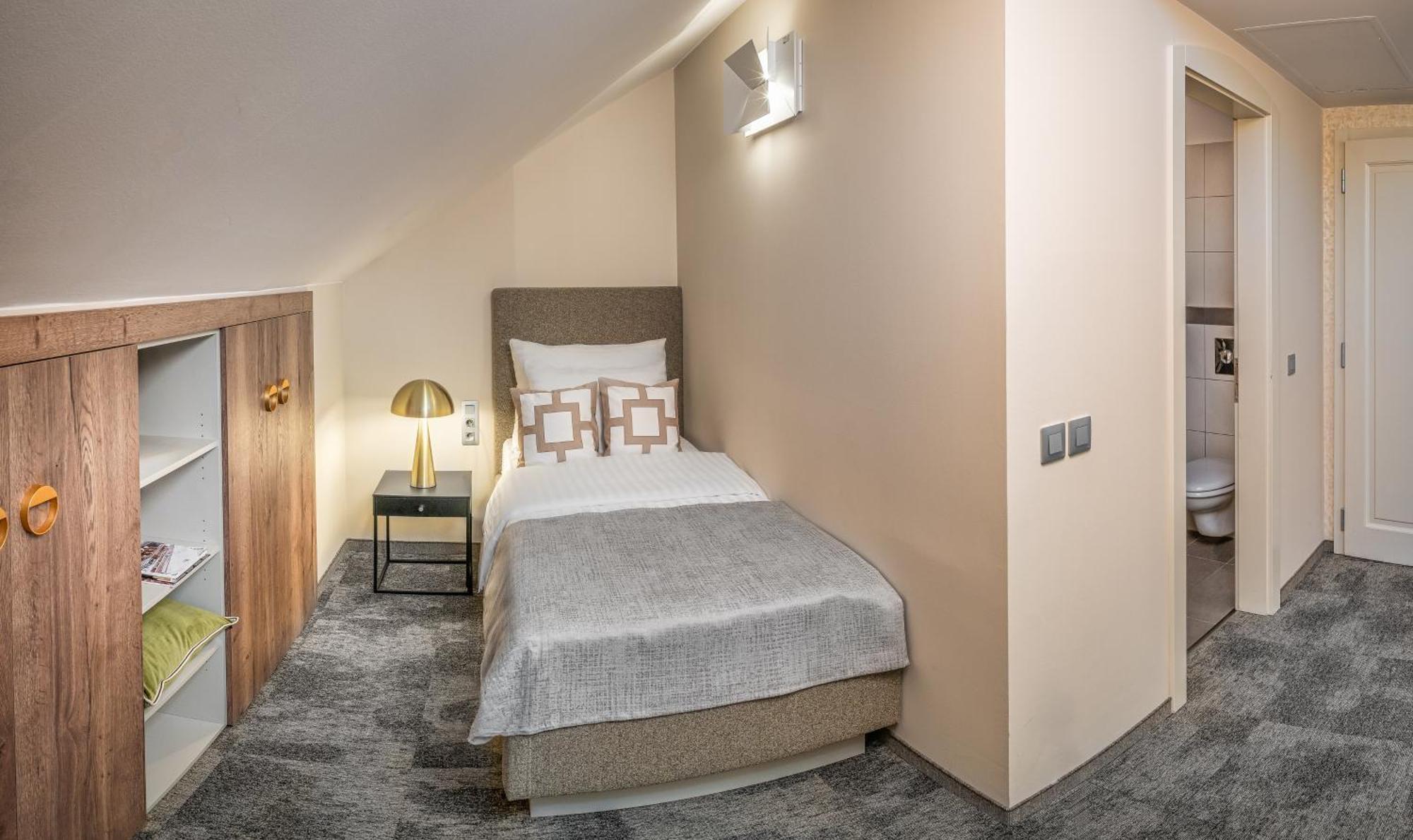 Hotel Maestro By Adrez Prague Bilik gambar